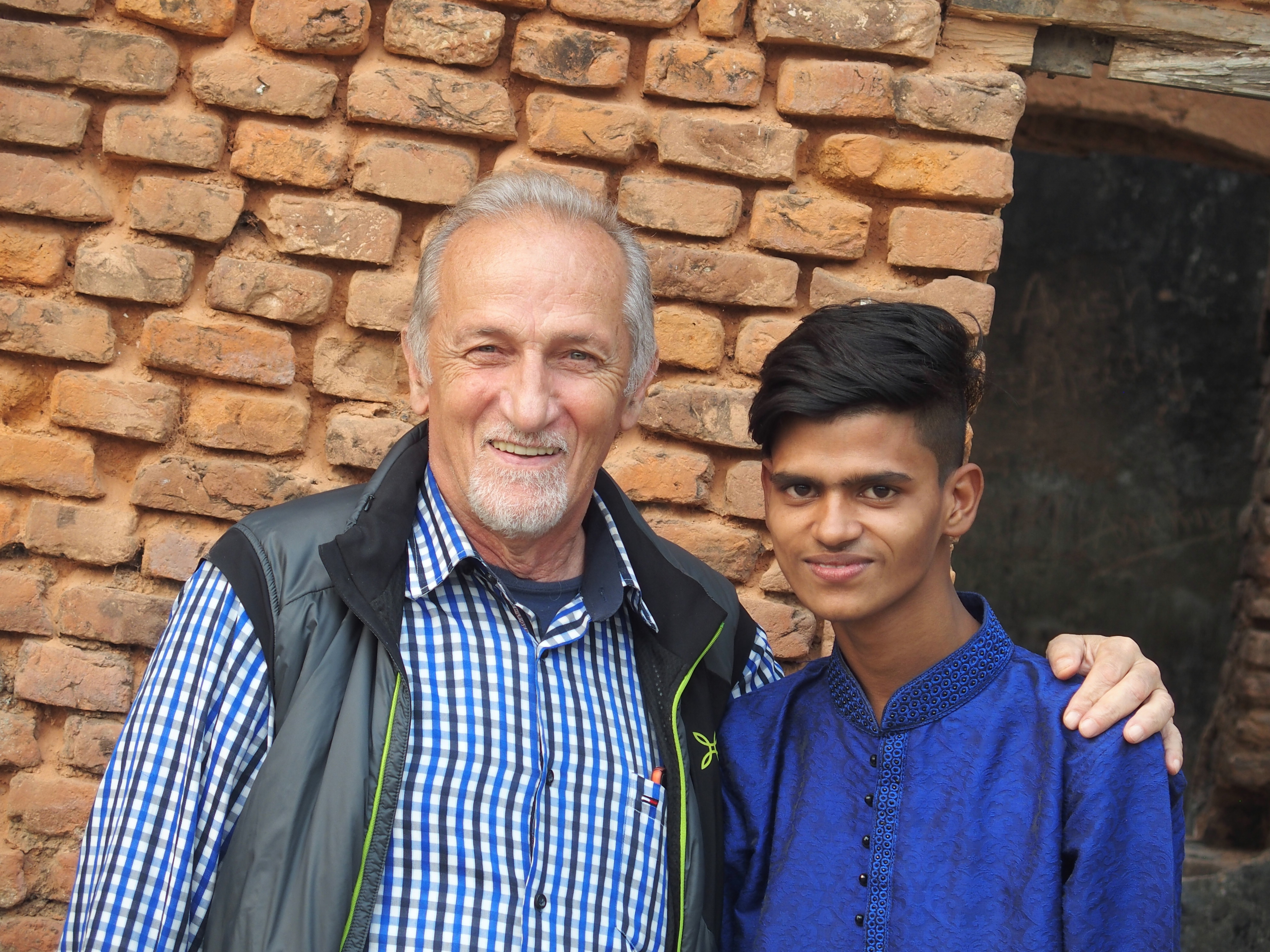 Un mese in canoa attraverso il Bangladesh