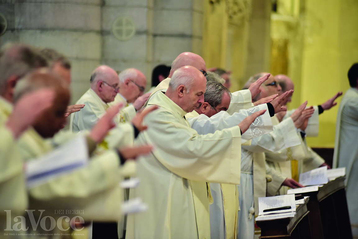 Preti anziani, risorsa per la comunità