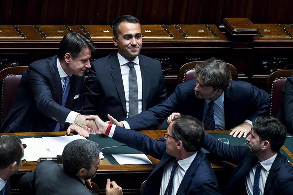 Conte ha la fiducia delle Camere. Il nuovo Governo è in carica