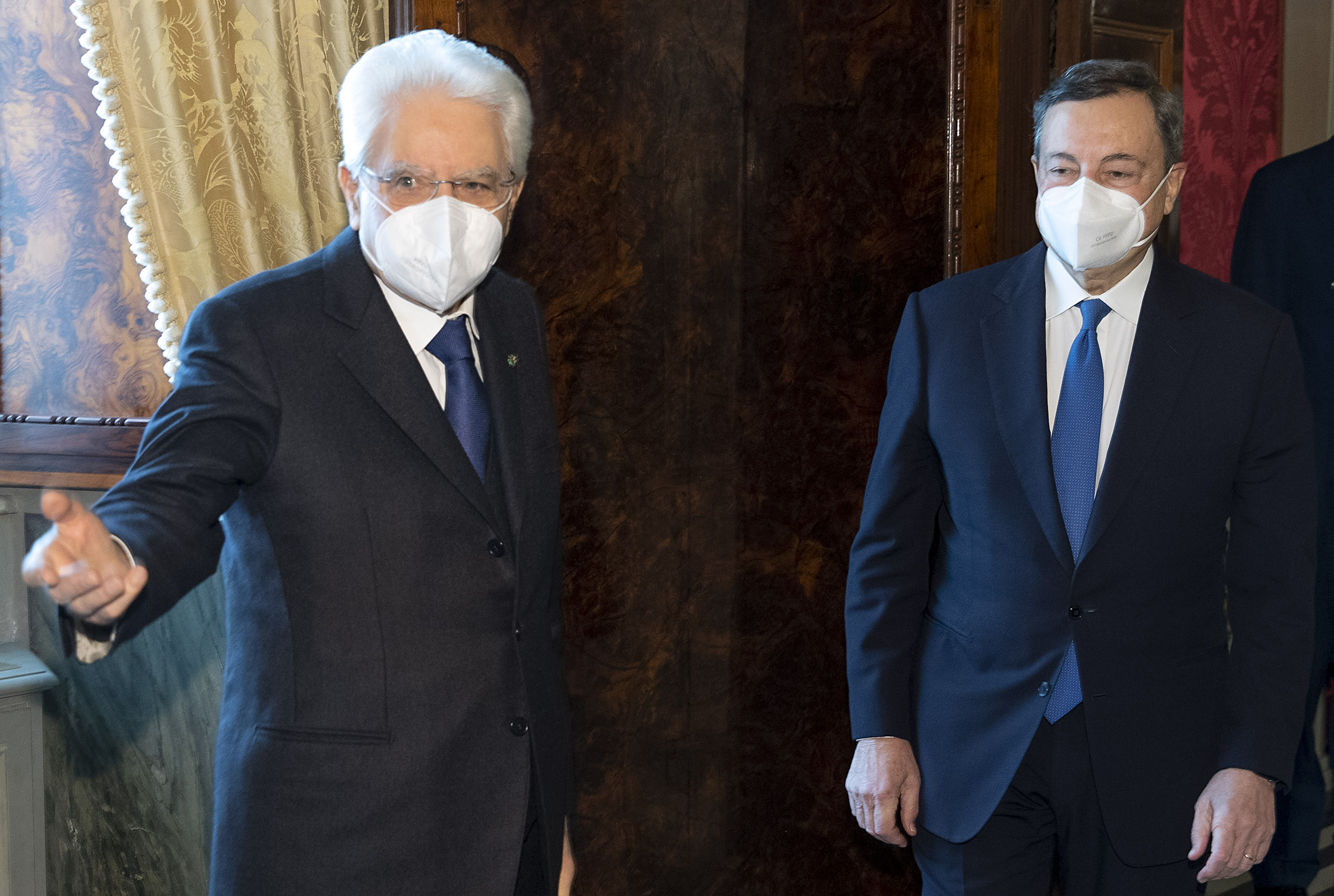 Mattarella sceglie Draghi, figura di alto profilo internazionale
