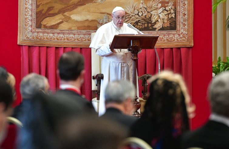 Papa Francesco: “Il mondo ha bisogno della fraternità come dei vaccini”