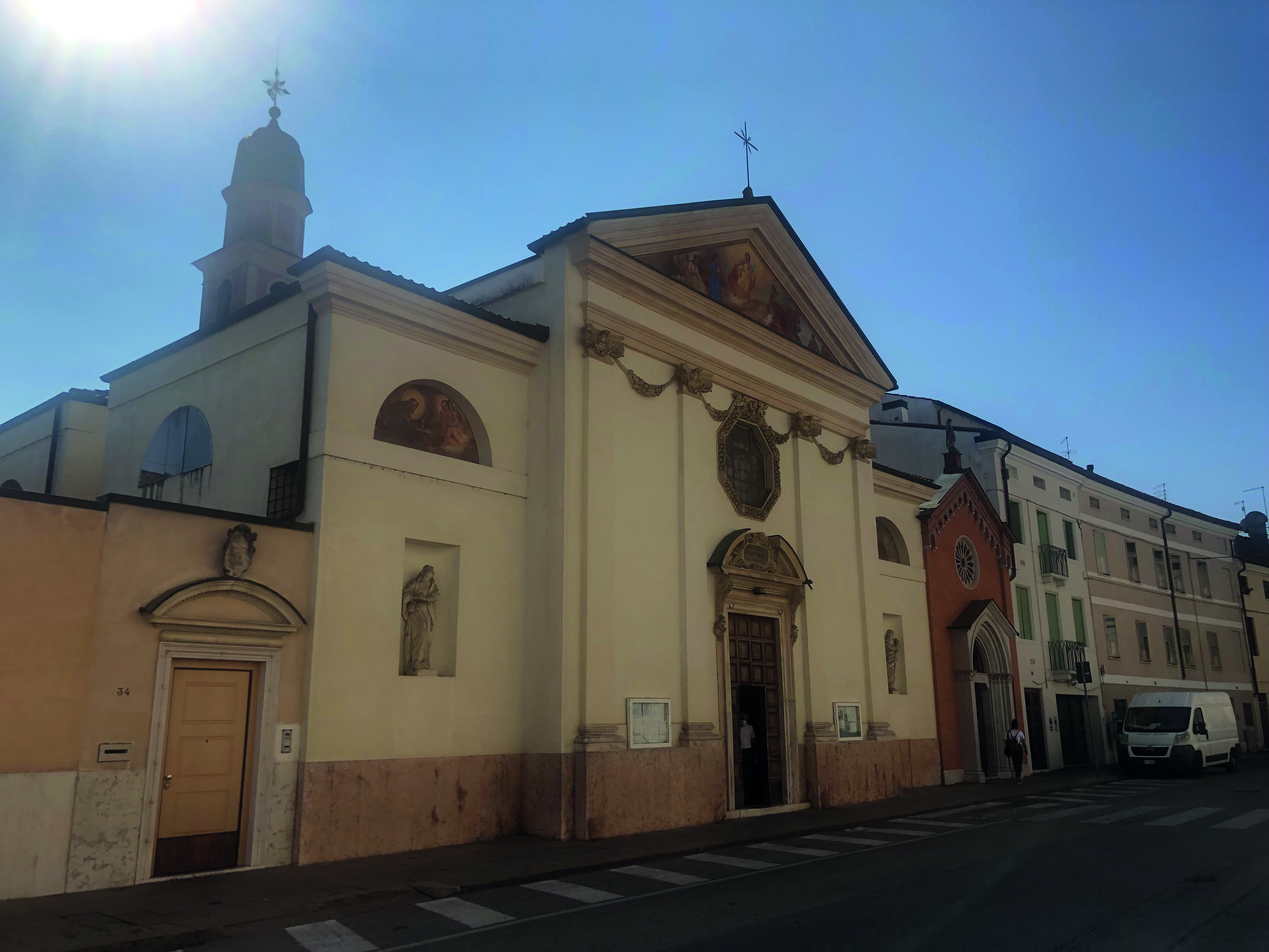 I padri di San Gaetano in servizio nel Convento di Santa Lucia