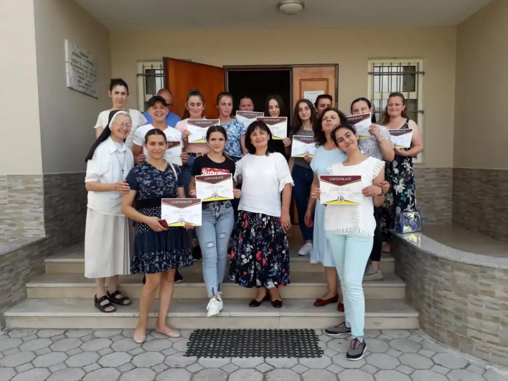Suor Gabriella Marchesin in Albania per annunciare il Vangelo e… la buona cucina