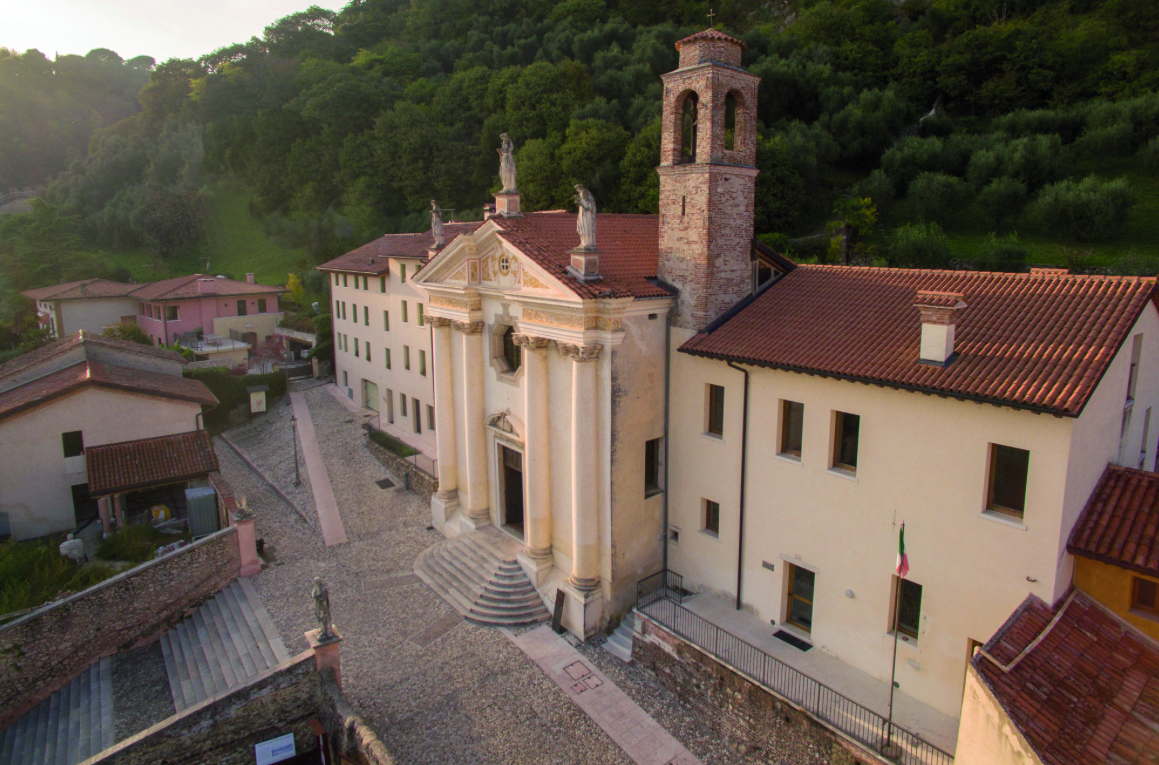 “Lungo sentieri FantAstici” Una guida per piccoli camminatori