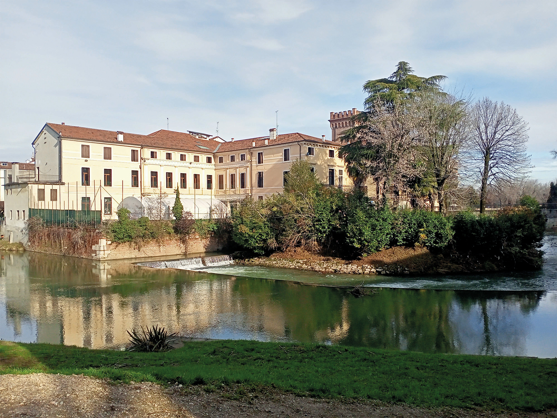 All’albergo cittadino la relazione cura