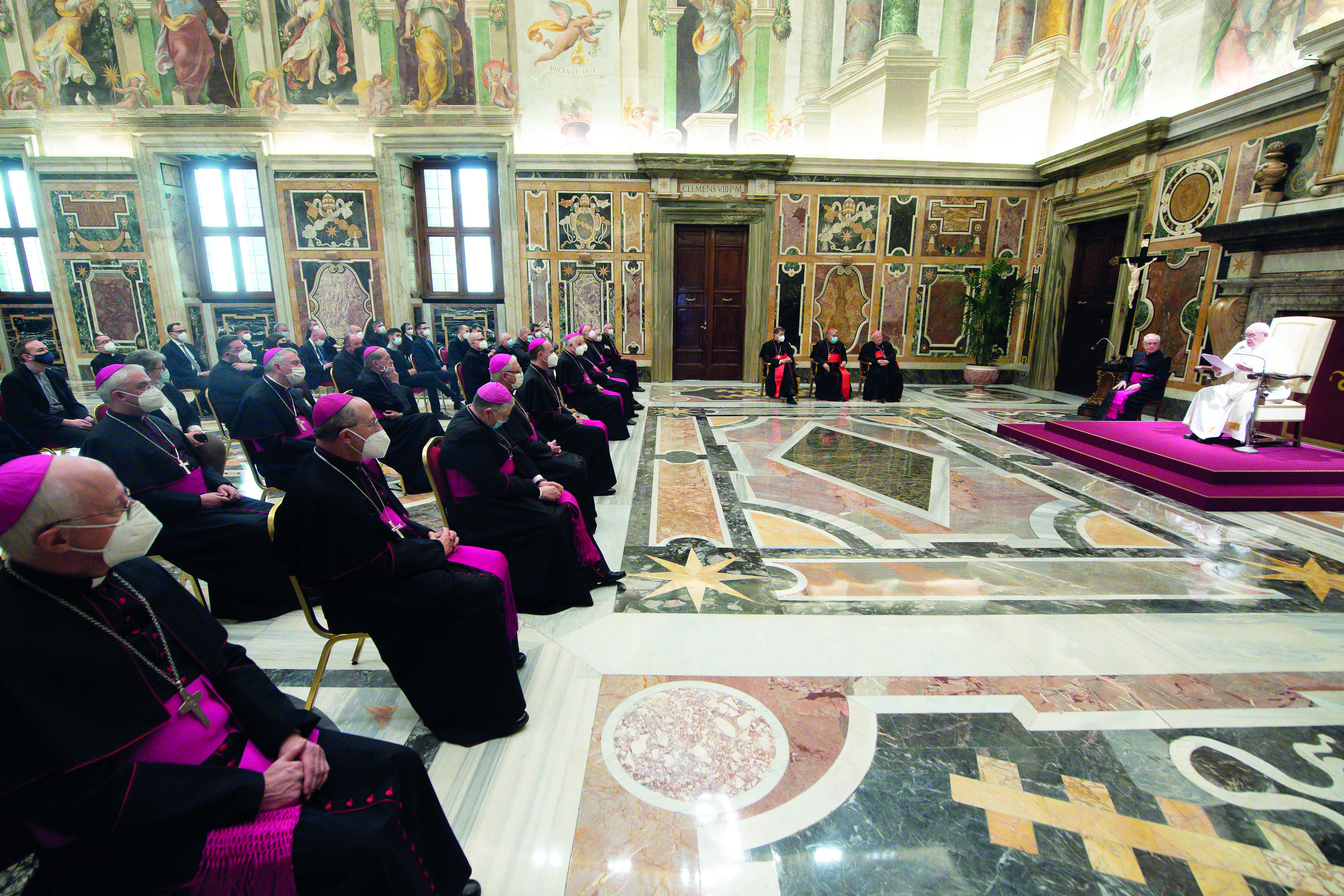 La Chiesa italiana ascolti il Concilio usando la corretta ermeneutica