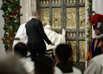 Finisce un anno, inizia il Giubileo