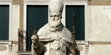 Festa di San Bassiano, «Il Patrono che ci insegna il valore rigenerativo della fede»