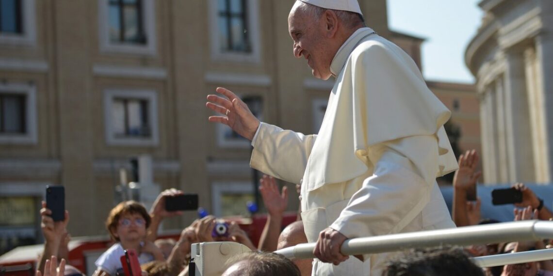Veglia di preghiera a Monte Berico per Papa Francesco