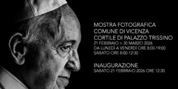 Vicenza, in mostra a palazzo Trissino le foto a Papa Francesco scattate da Stefano Dal Pozzolo