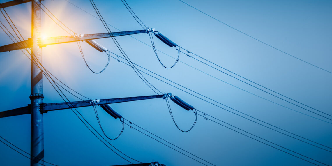 Gli italiani pagano l’elettricità sei volte di più degli spagnoli