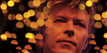 David Bowie e il mistero della risurrezione: quando il rock incontra il Vangelo