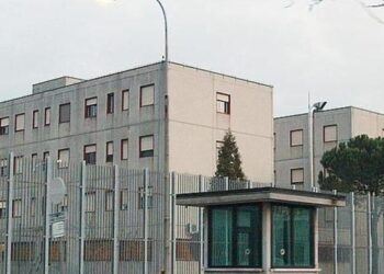 Carcere e caldo estremo: sovraffollamento e disagio psichico aggravano l’emergenza
