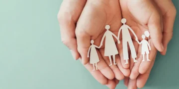 Consultorio Rezzara, 60 anni accanto alle famiglie: ascolto, sostegno e percorsi nelle fasi difficili della vita