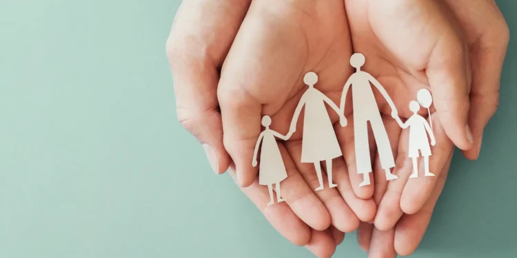 Consultorio Rezzara, 60 anni accanto alle famiglie: ascolto, sostegno e percorsi nelle fasi difficili della vita