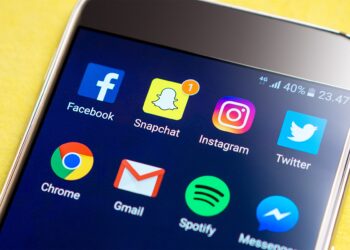 L’Unione Europea vieta i social ai minori di 13 anni