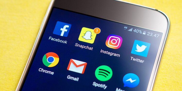 L’Unione Europea vieta i social ai minori di 13 anni