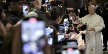 “Uno sguardo nuovo” è il tema scelto dal Papa per la Giornata delle comunicazioni sociali 2027