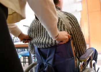 Con la legge sui Caregiver il Veneto assicura servizi e sostegno ad oltre 600 mila veneti